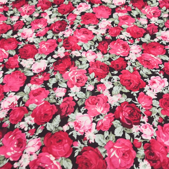 Liberty με Ροζ Τριαντάφυλλα σε Μαύρη Βάση