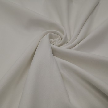 White Tablecloth